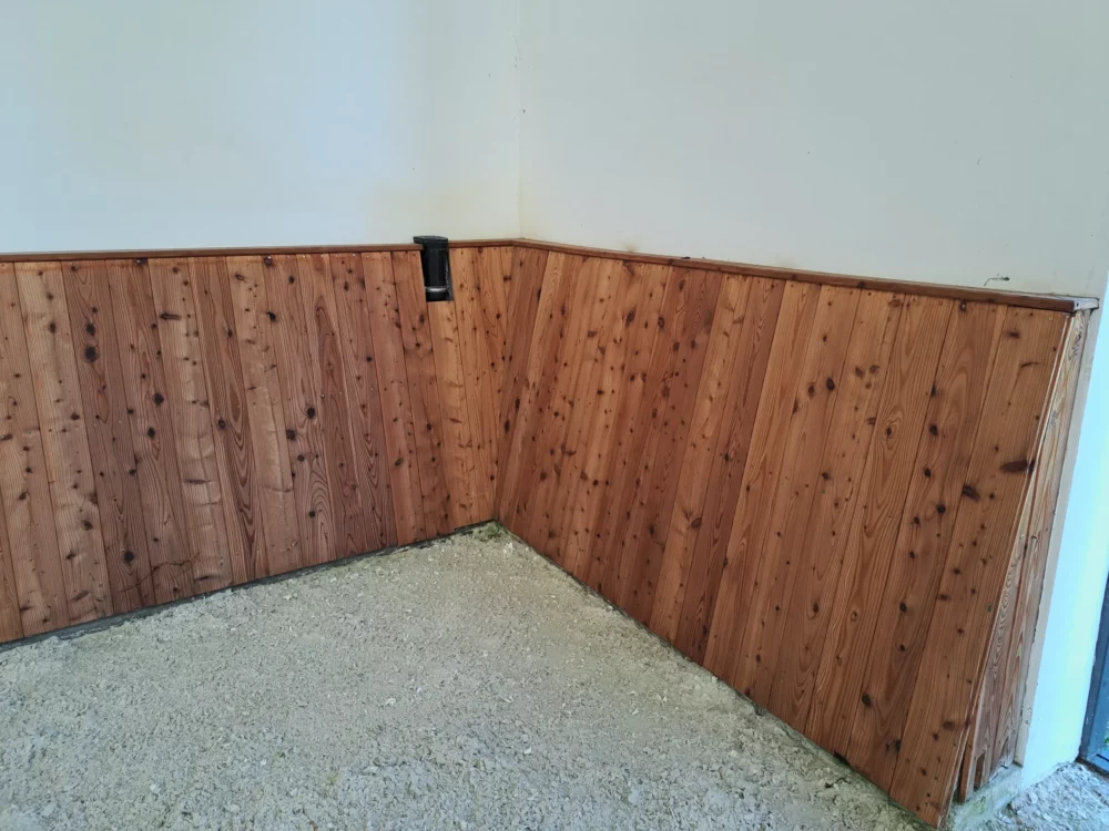 Boards on a wooden frame for self-assembly LARCH