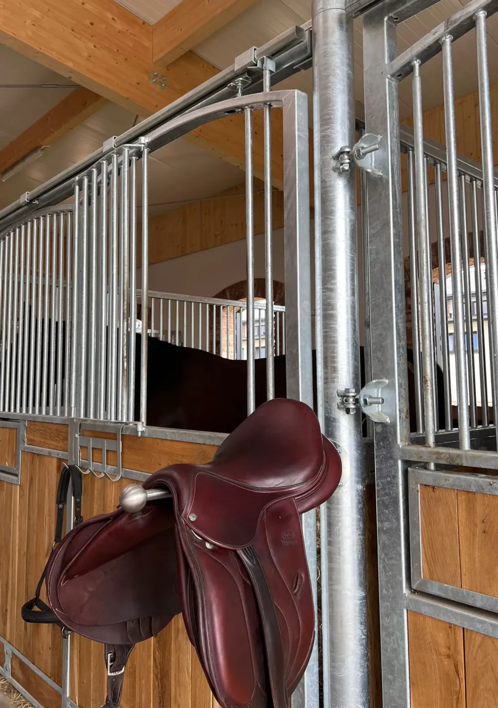 Uchwyt wysuwany na siodło3