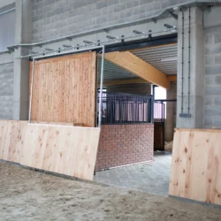 brama przesuwna do bandy drewnianej6